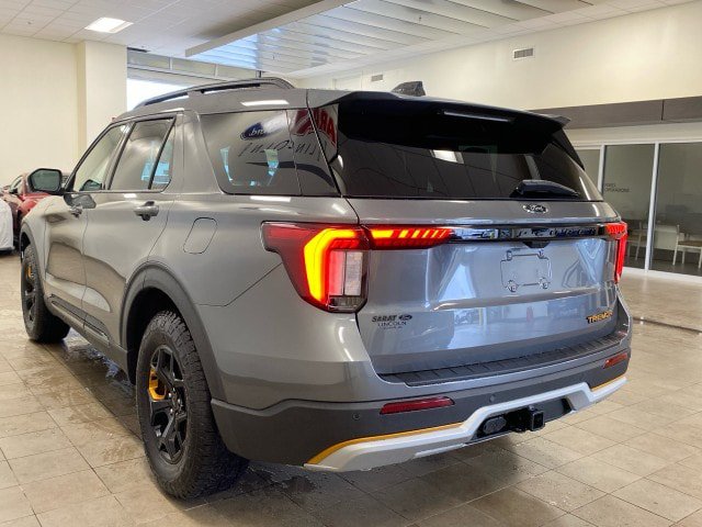 Used 2026 Ford Explorer Tremor w/ Tremor Ultimate Package AWD/4WD image 5