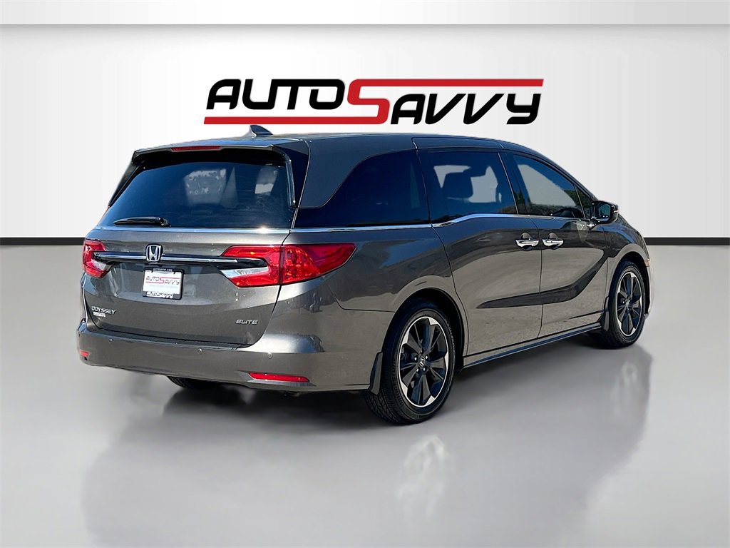 Used 2023 Honda Odyssey Elite image 7