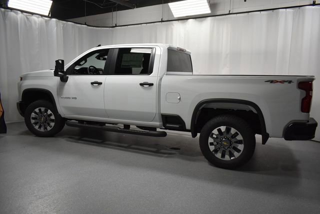 New 2026 Chevrolet Silverado 2500 Custom w/ Custom Value Package AWD/4WD image 9