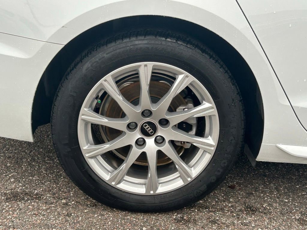Used 2023 Audi A4 2.0T Premium w/ Convenience Package image 52