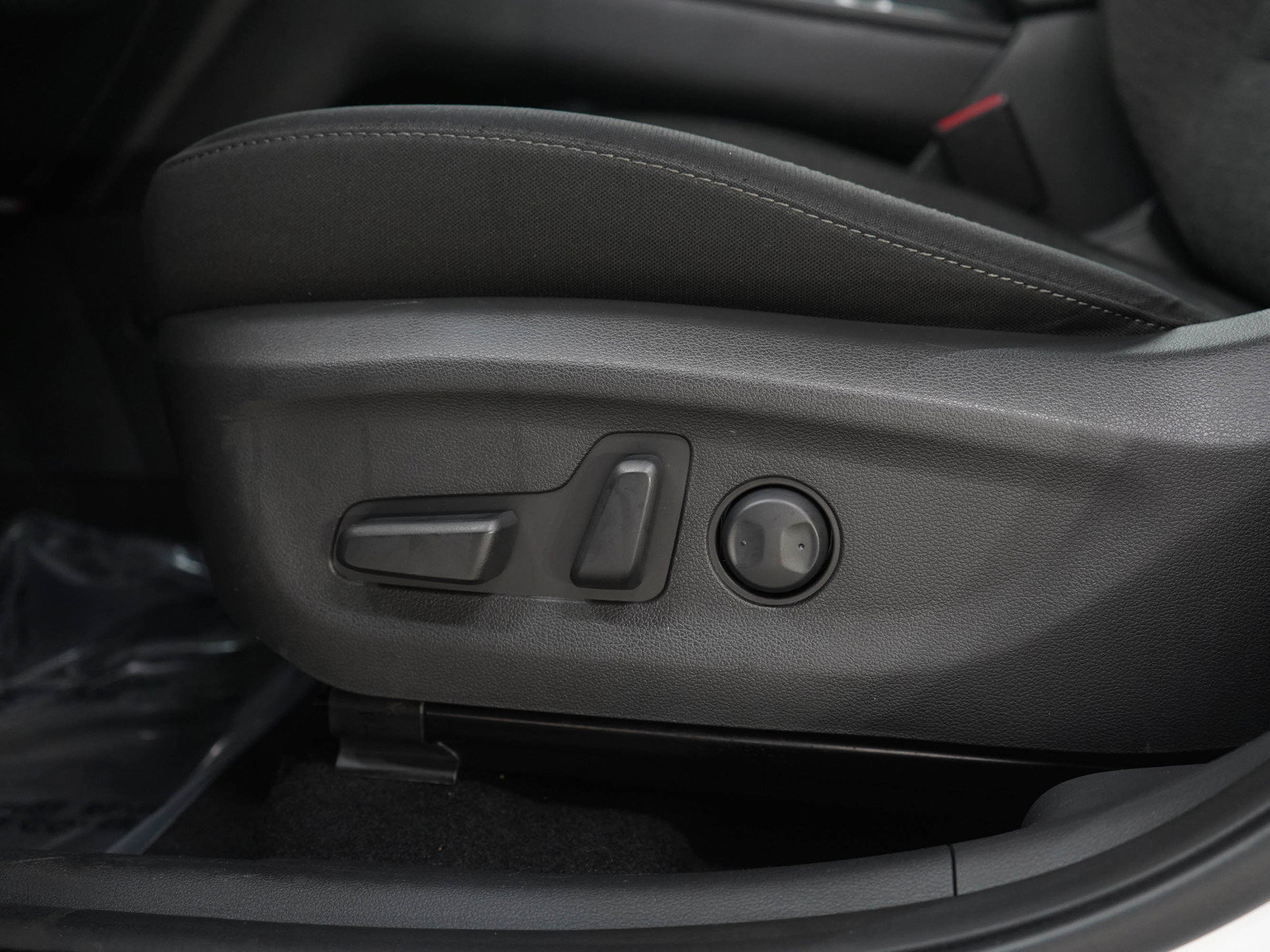 Used 2023 Hyundai Kona SEL FWD image 20