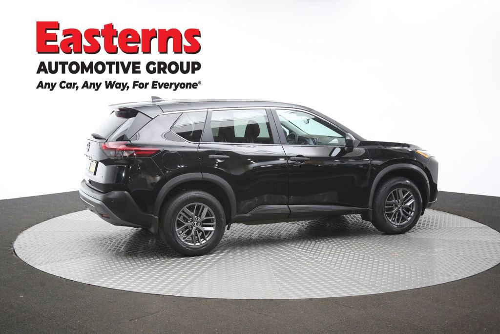 Used 2023 Nissan Rogue S AWD/4WD image 42