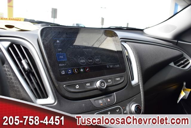Used 2023 Chevrolet Malibu LT FWD image 32
