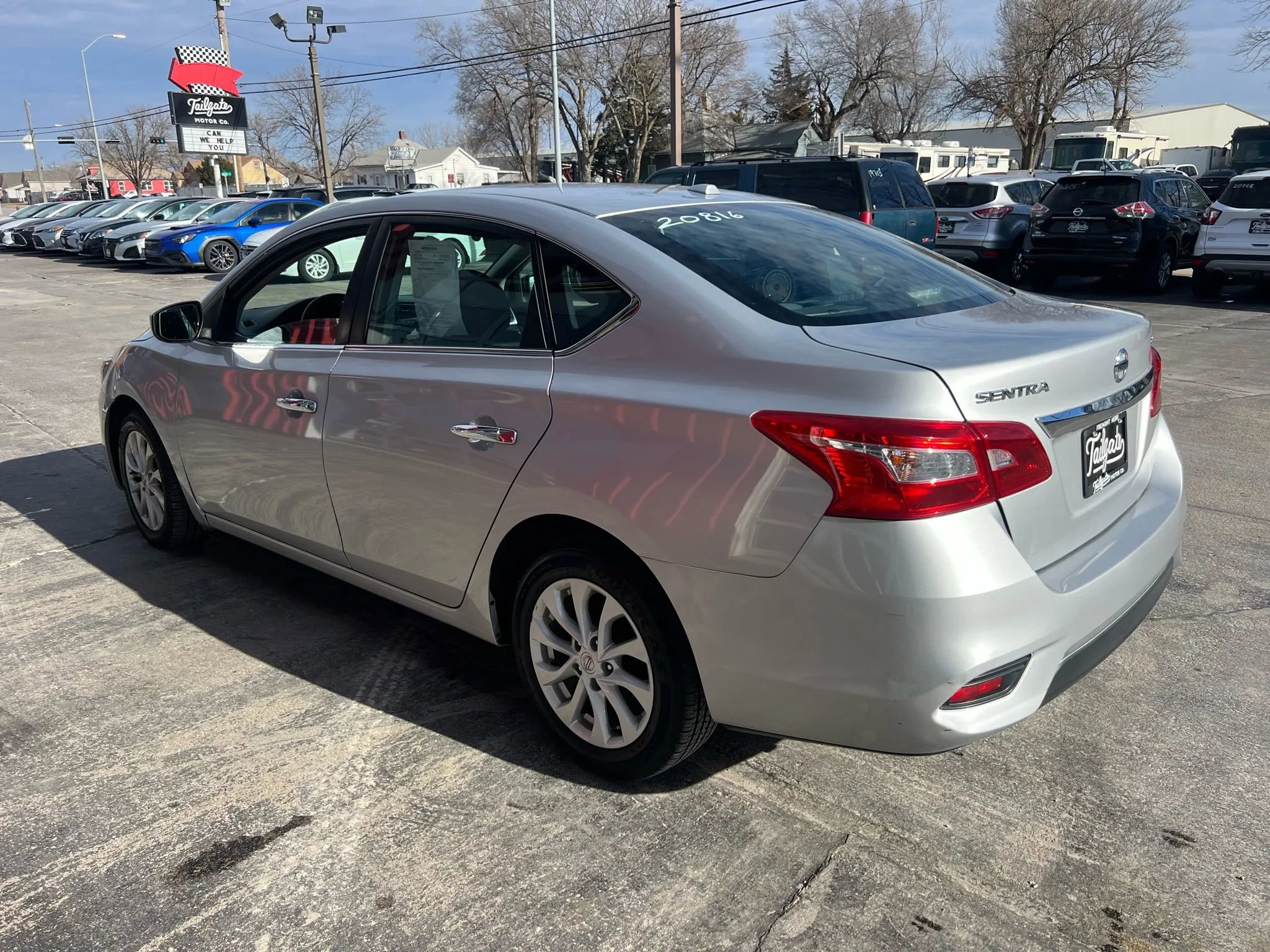Used 2019 Nissan Sentra SV image 5