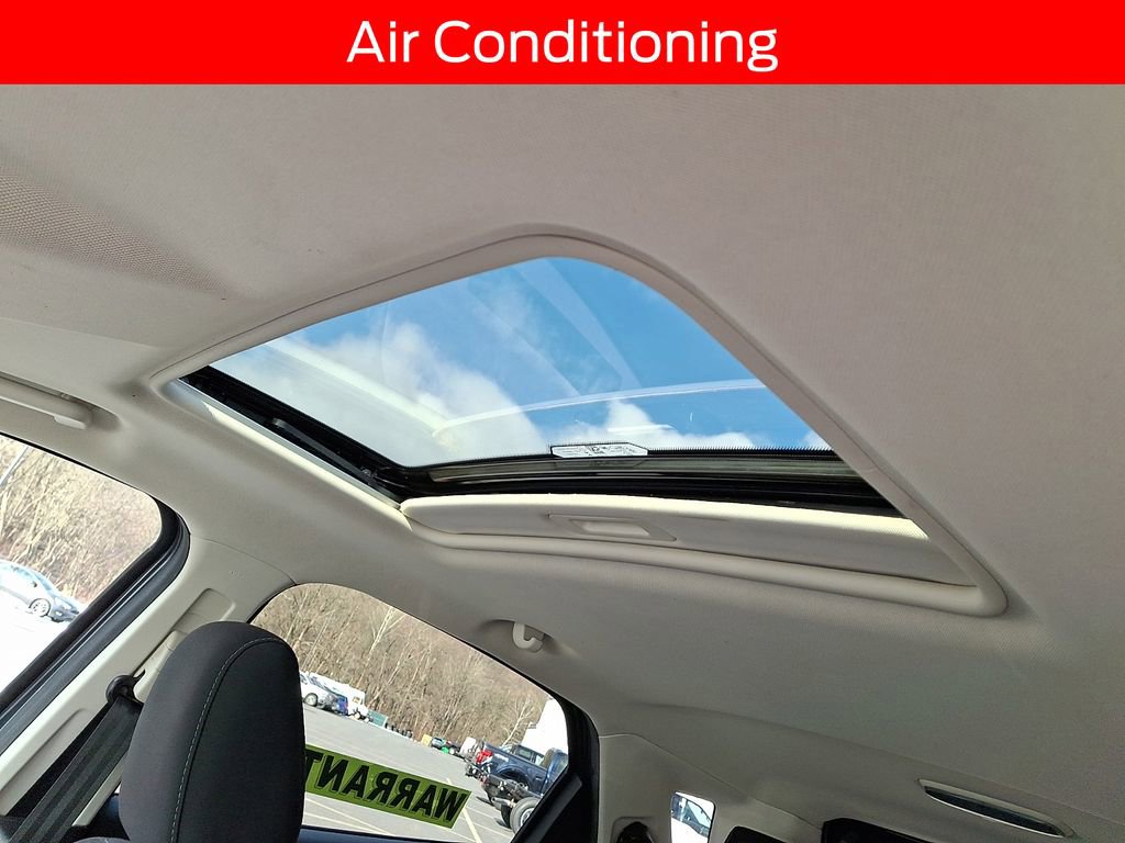 Used 2020 Ford EcoSport SE image 14