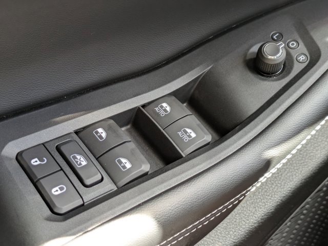 New 2025 Jeep Grand Cherokee L Altitude image 21