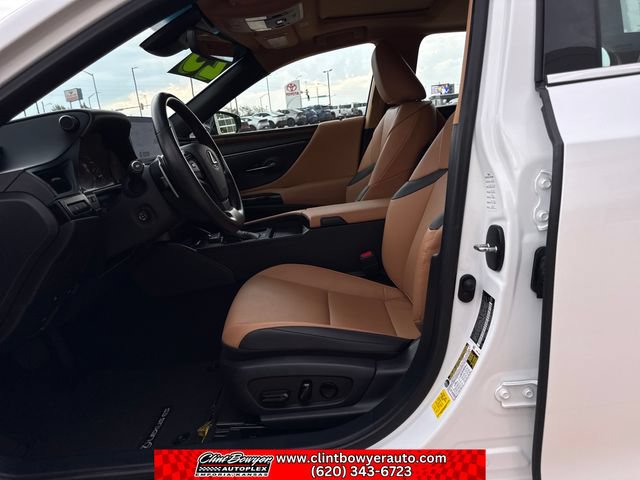 Used 2025 Lexus ES 350 w/ Premium Package FWD image 10
