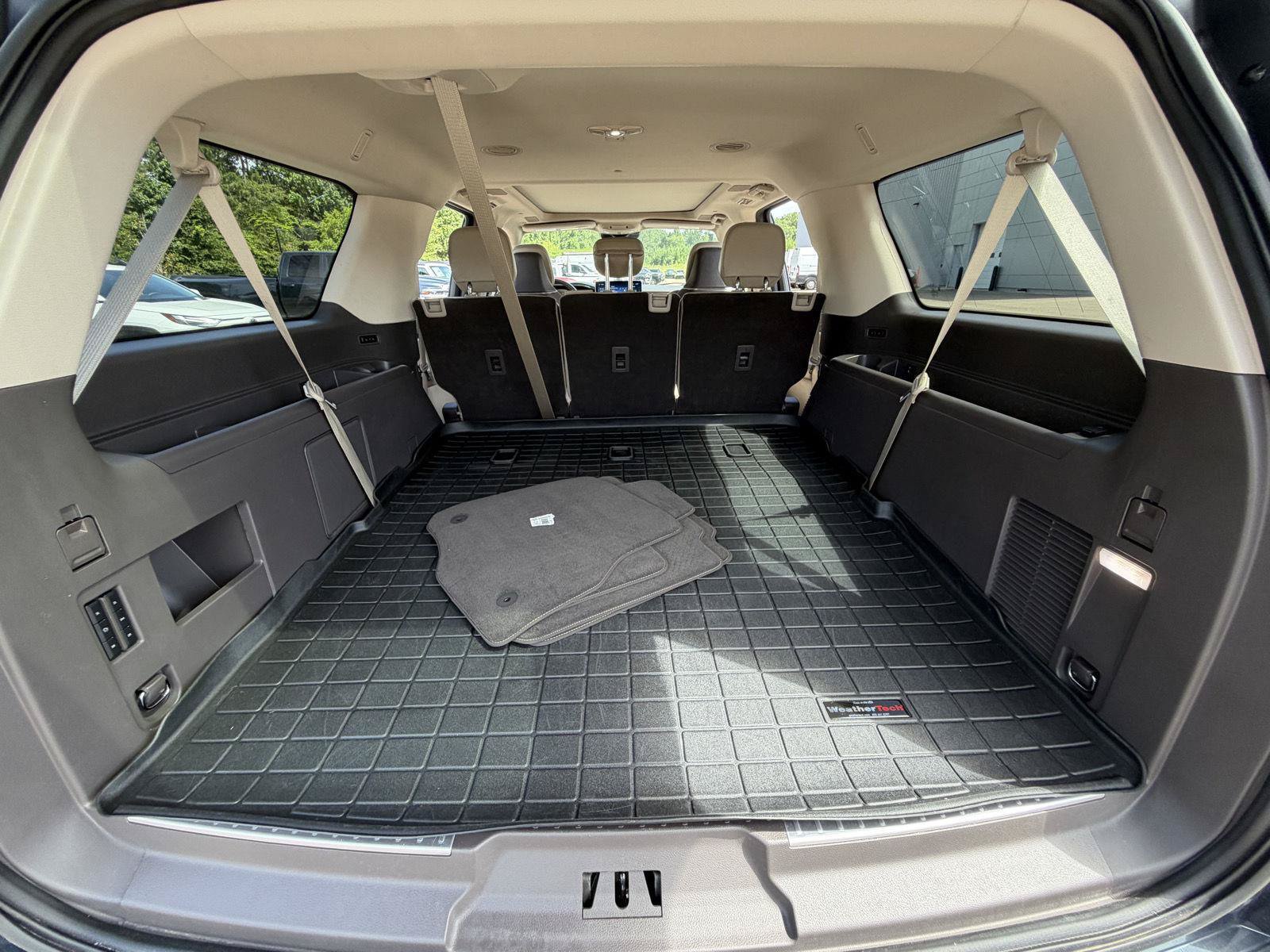Used 2024 Lincoln Navigator L Reserve AWD/4WD image 18