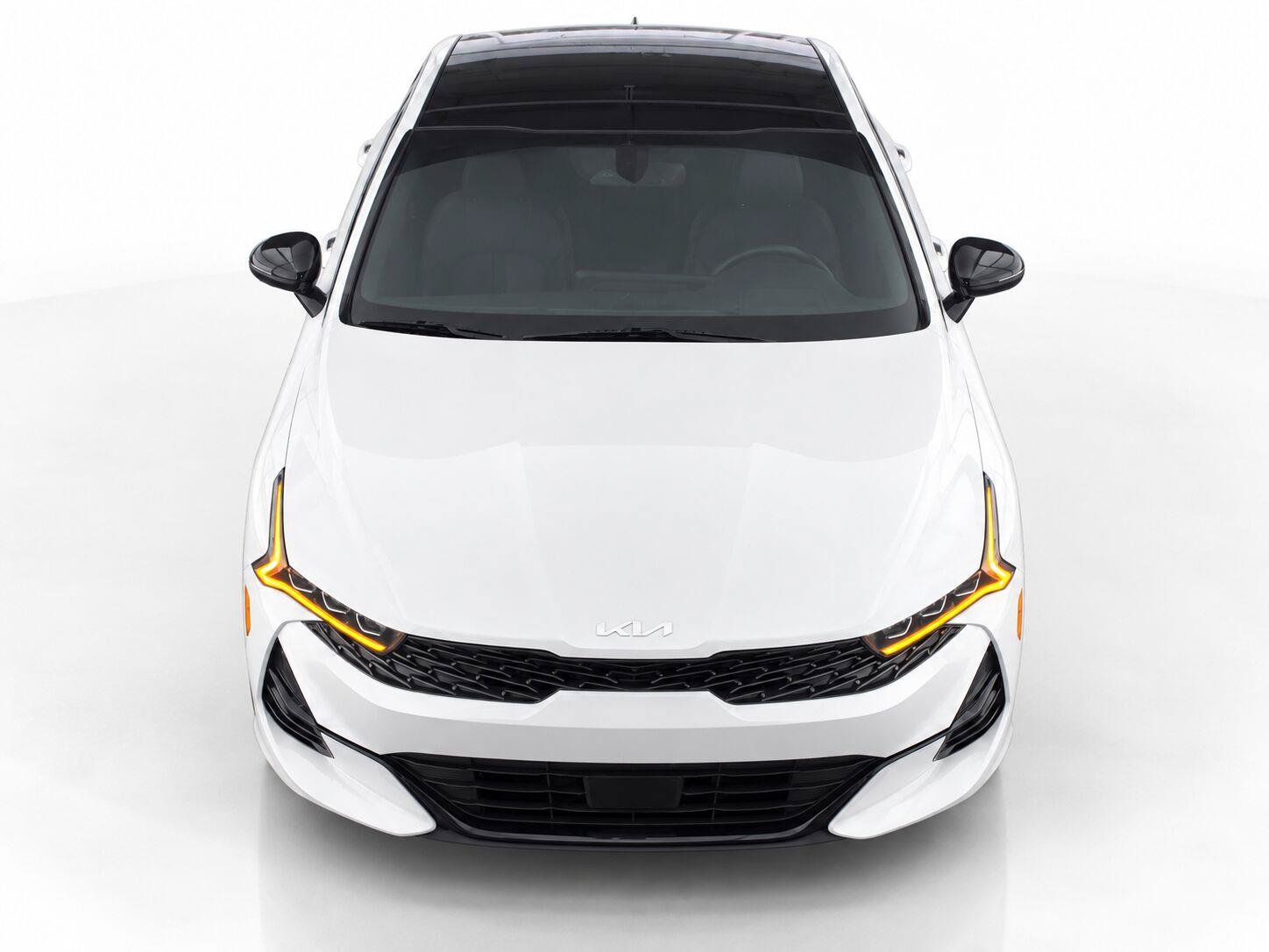 Used 2024 Kia K5 GT-Line AWD/4WD image 2