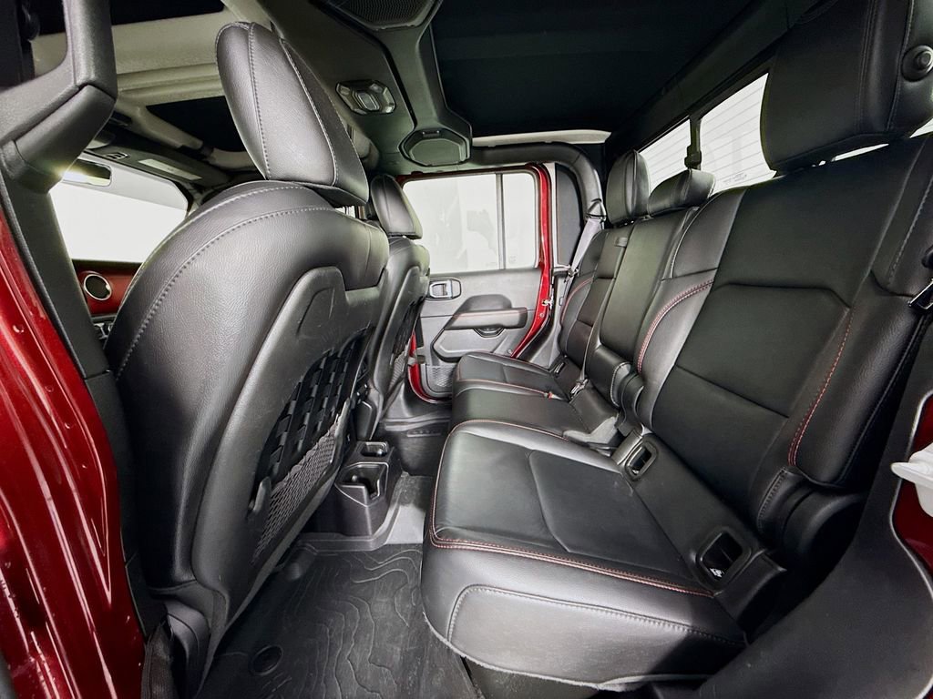 Used 2021 Jeep Gladiator Rubicon AWD/4WD image 24