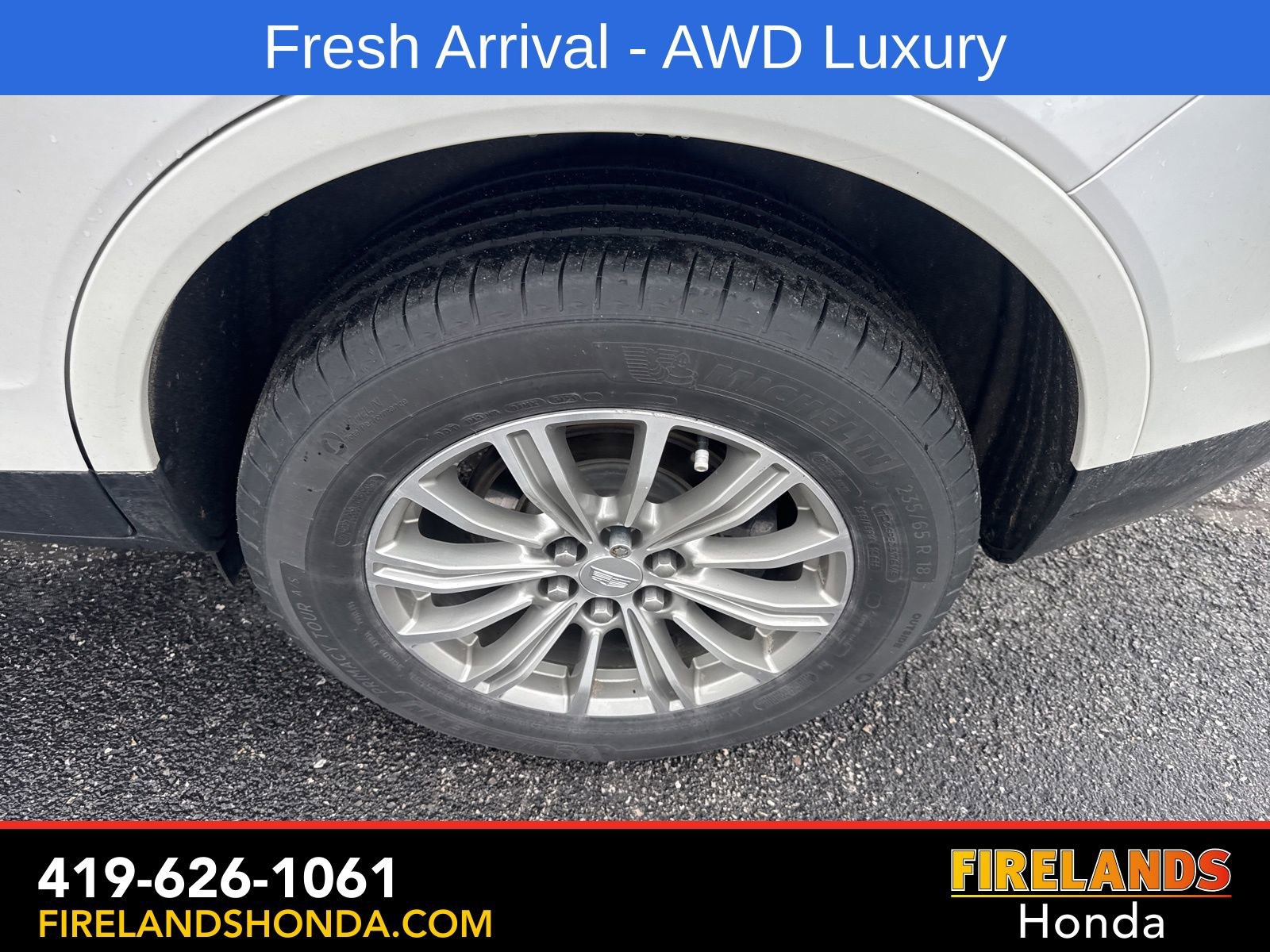 Used 2017 Cadillac XT5 Luxury w/ Driver Awareness Package image 13