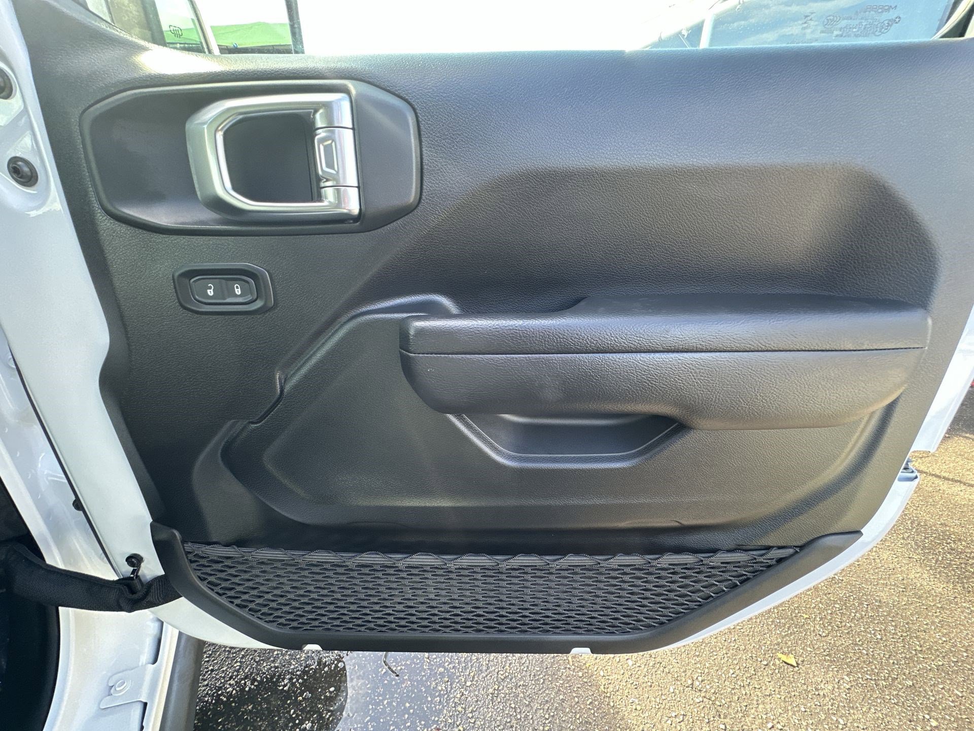 Used 2025 Jeep Gladiator Rubicon w/ Safety Group image 31