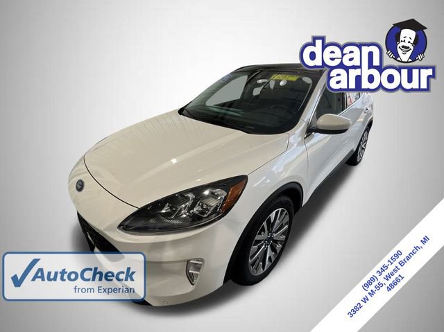 Used 2022 Ford Escape Titanium w/ Class II Trailer Tow Package