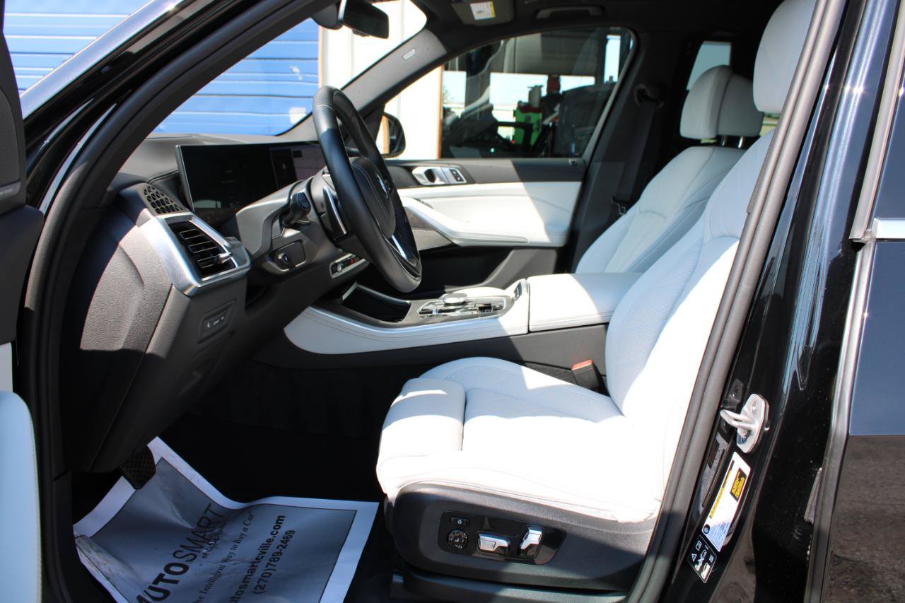 Used 2026 BMW X5 xDrive40i AWD/4WD image 18