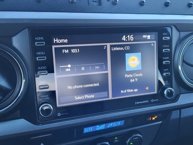 Used 2021 Toyota Tacoma TRD Off-Road w/ Technology Package image 17