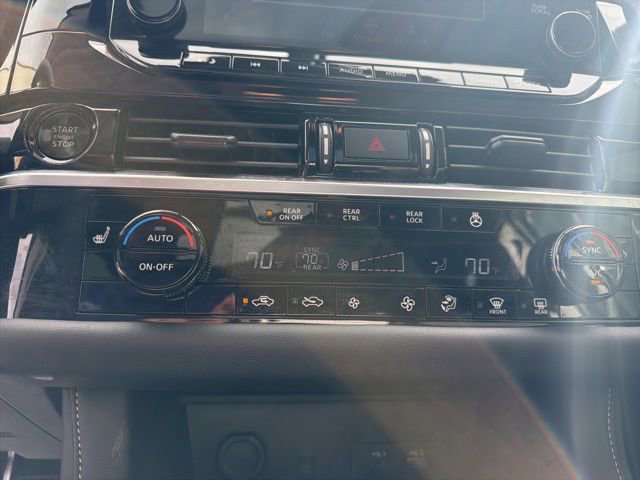 Certified 2025 Nissan Pathfinder SL w/ SL Premium Package image 18