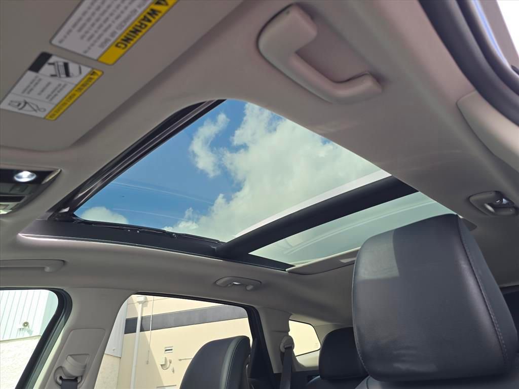 Certified 2025 Kia Sportage EX w/ Premium Package image 18