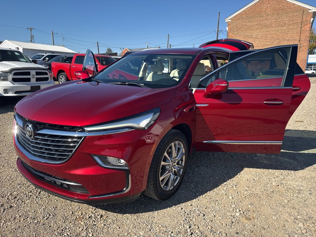 Used 2023 Buick Enclave Essence w/ Experience Buick Package image 33