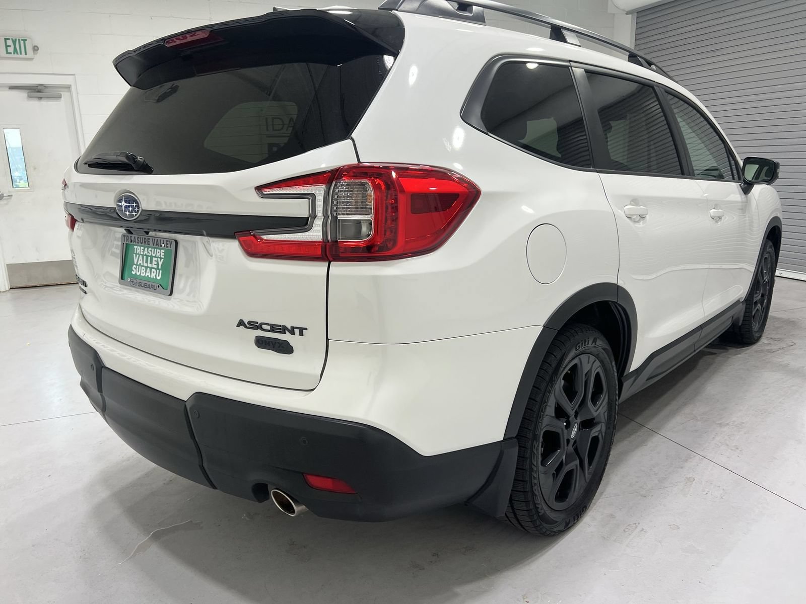 Used 2023 Subaru Ascent Onyx Edition Limited AWD/4WD image 8
