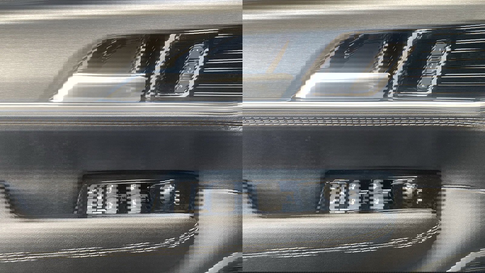 New 2025 Jeep Wagoneer Series II w/ Premium Group I image 7