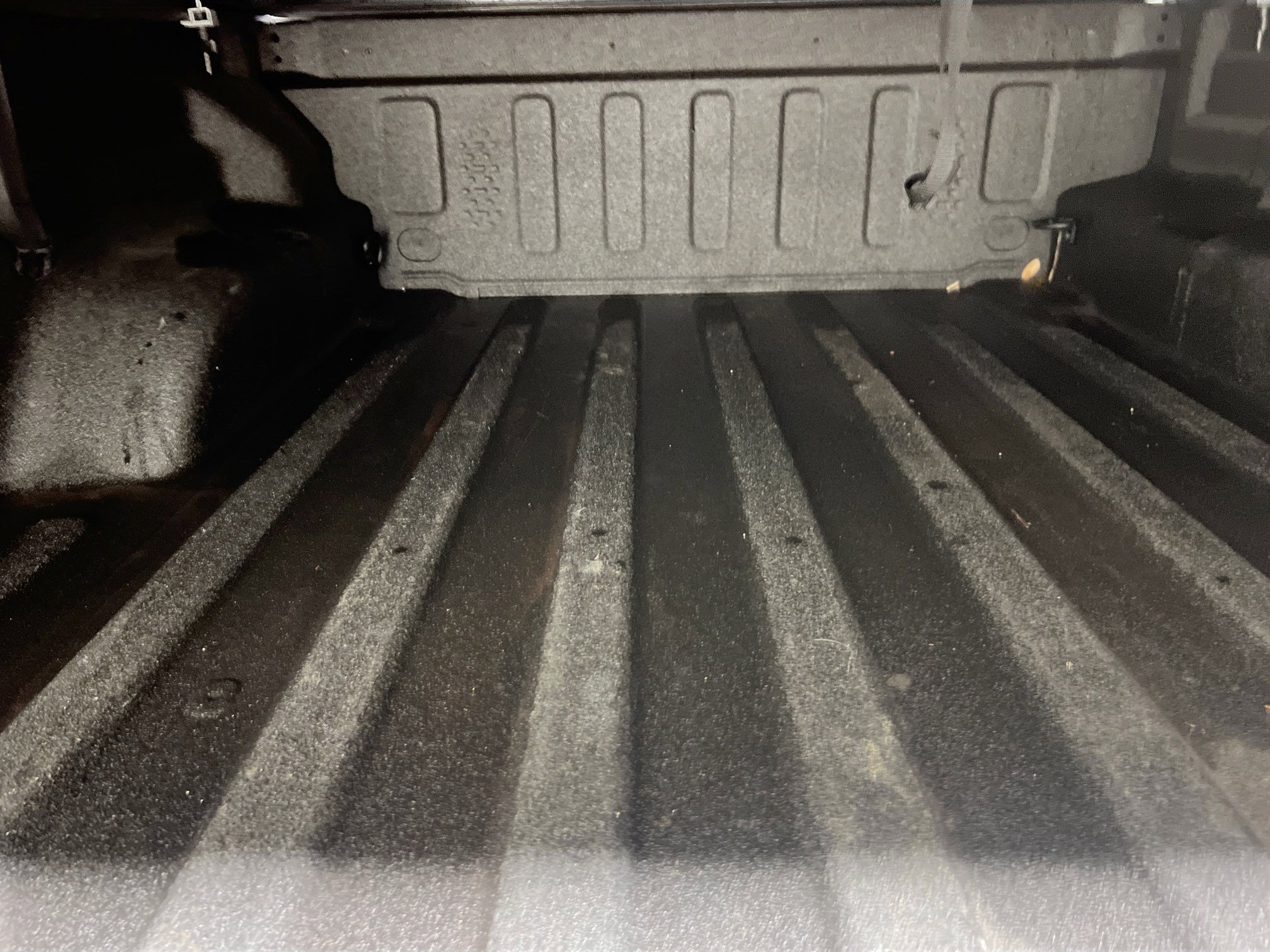 Used 2022 Jeep Gladiator Willys image 24