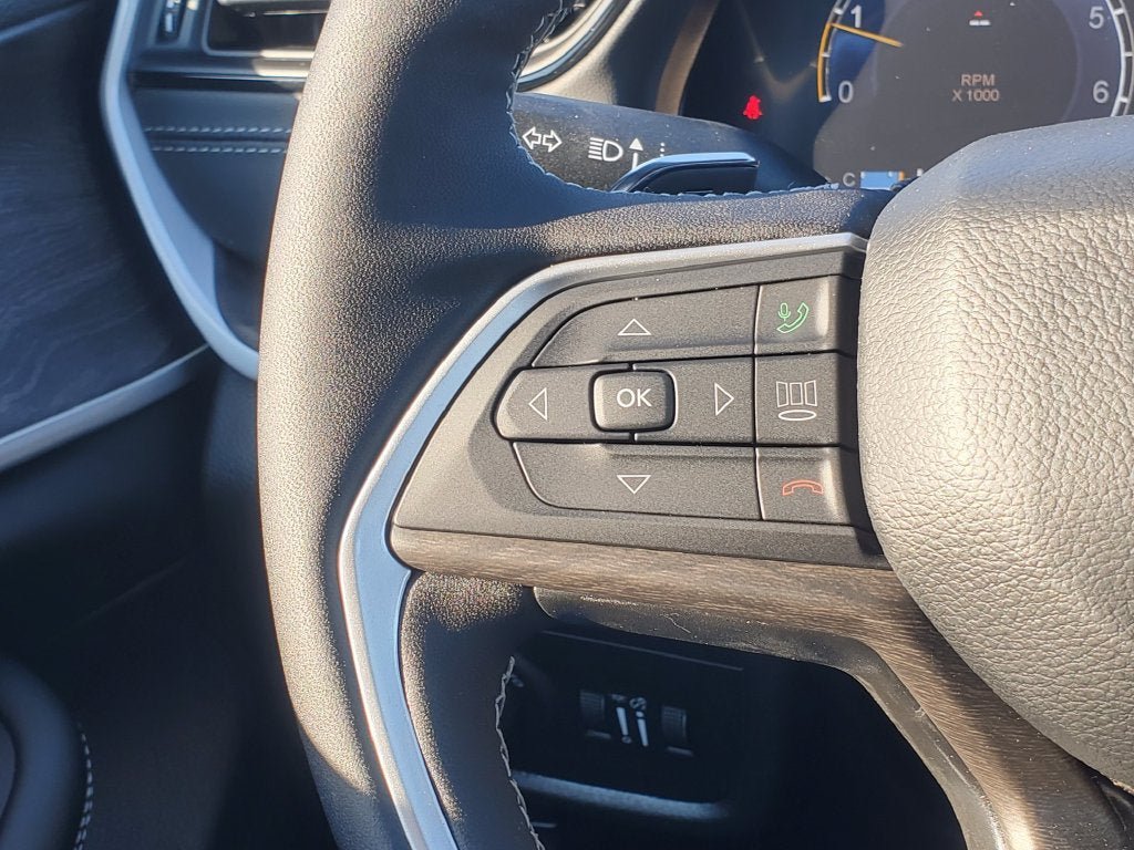 New 2027 Jeep Grand Cherokee L Limited AWD/4WD image 13