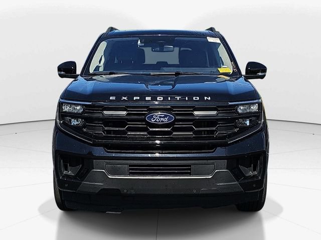 Used 2025 Ford Expedition Max Active RWD image 8