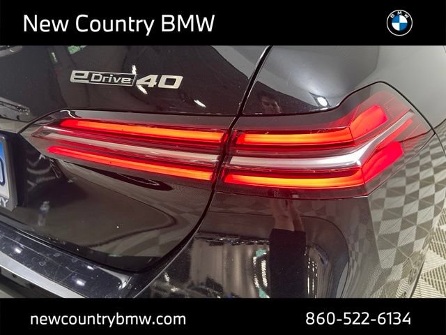 Used 2024 BMW i5 eDrive40i w/ Premium Package RWD image 31