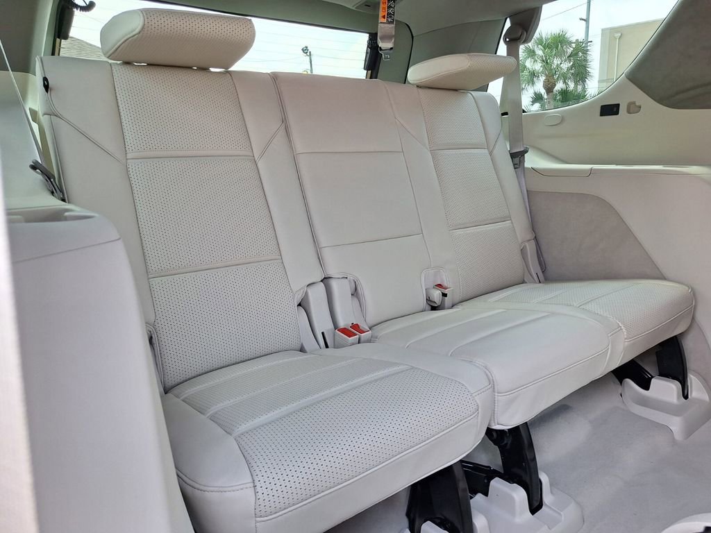 New 2026 Cadillac Escalade Platinum Sport RWD image 33