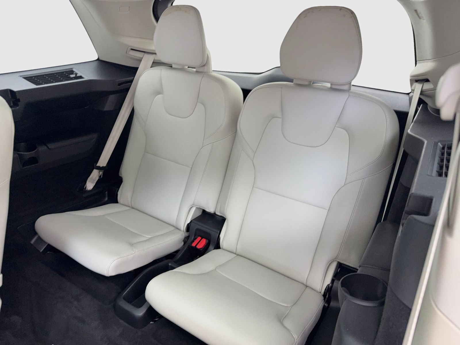 Used 2021 Volvo XC90 T6 Momentum w/ Advanced Package AWD/4WD image 41