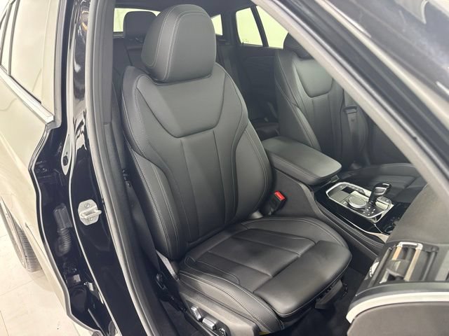 Certified 2024 BMW X4 xDrive30i w/ Convenience Package AWD/4WD image 19