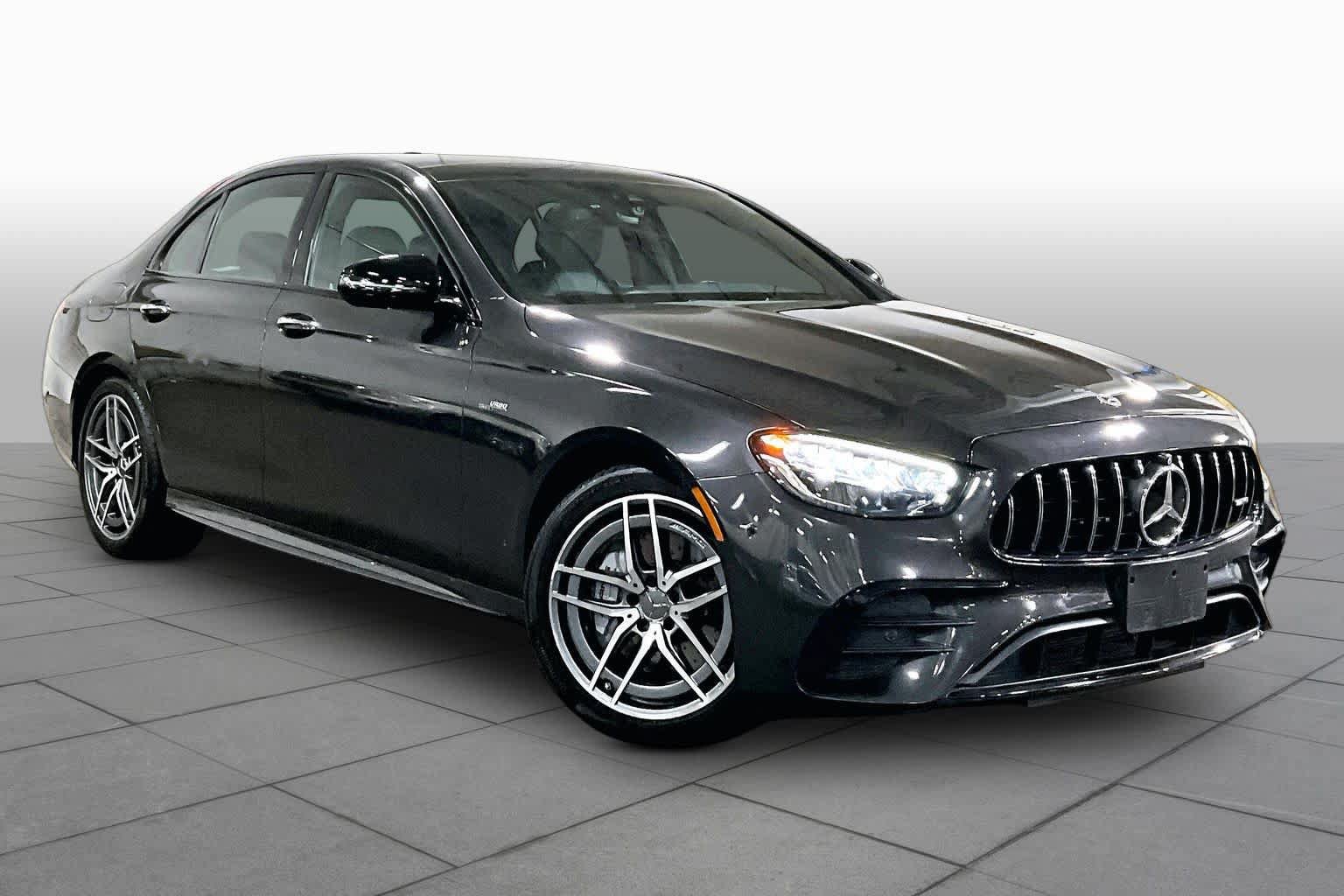Used 2022 Mercedes-Benz E 53 AMG 4MATIC Sedan image 3