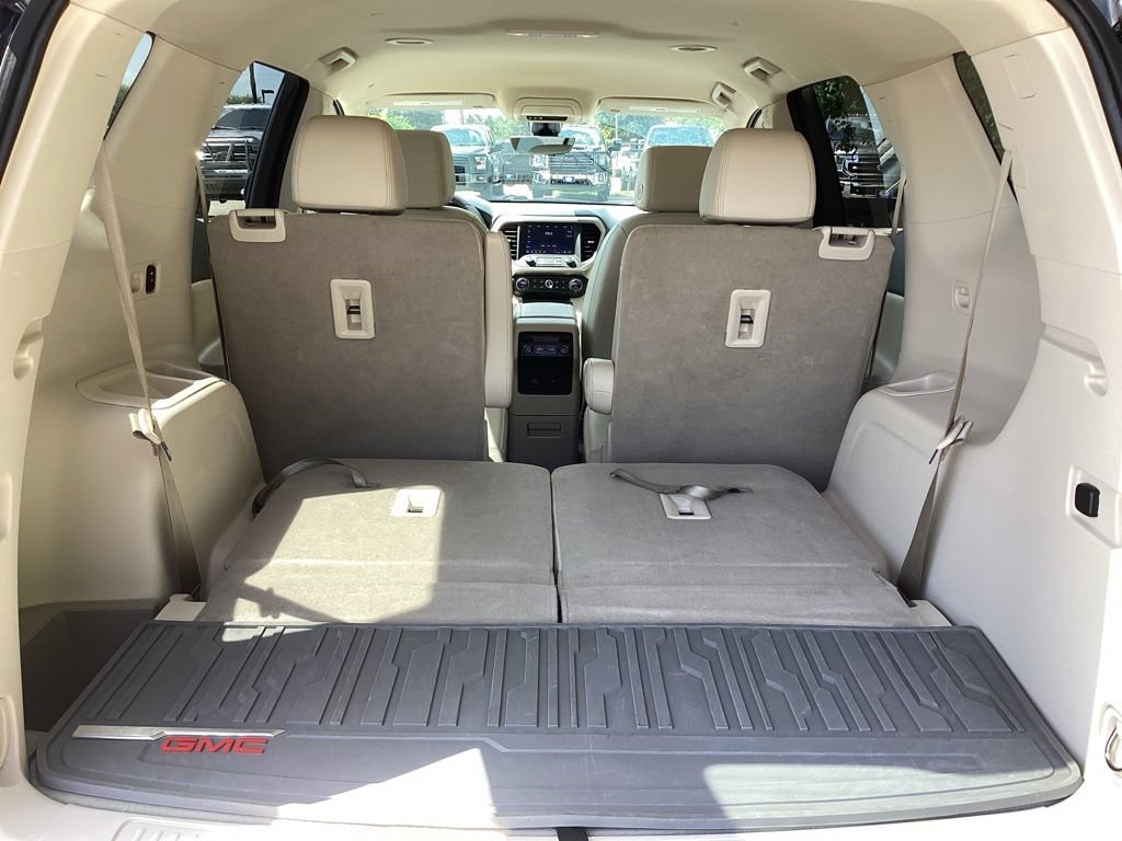 Used 2022 GMC Acadia Denali w/ Denali Technology Package AWD/4WD image 14