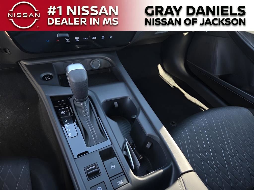 New 2026 Nissan Sentra SV w/ SV Convenience Package FWD image 9