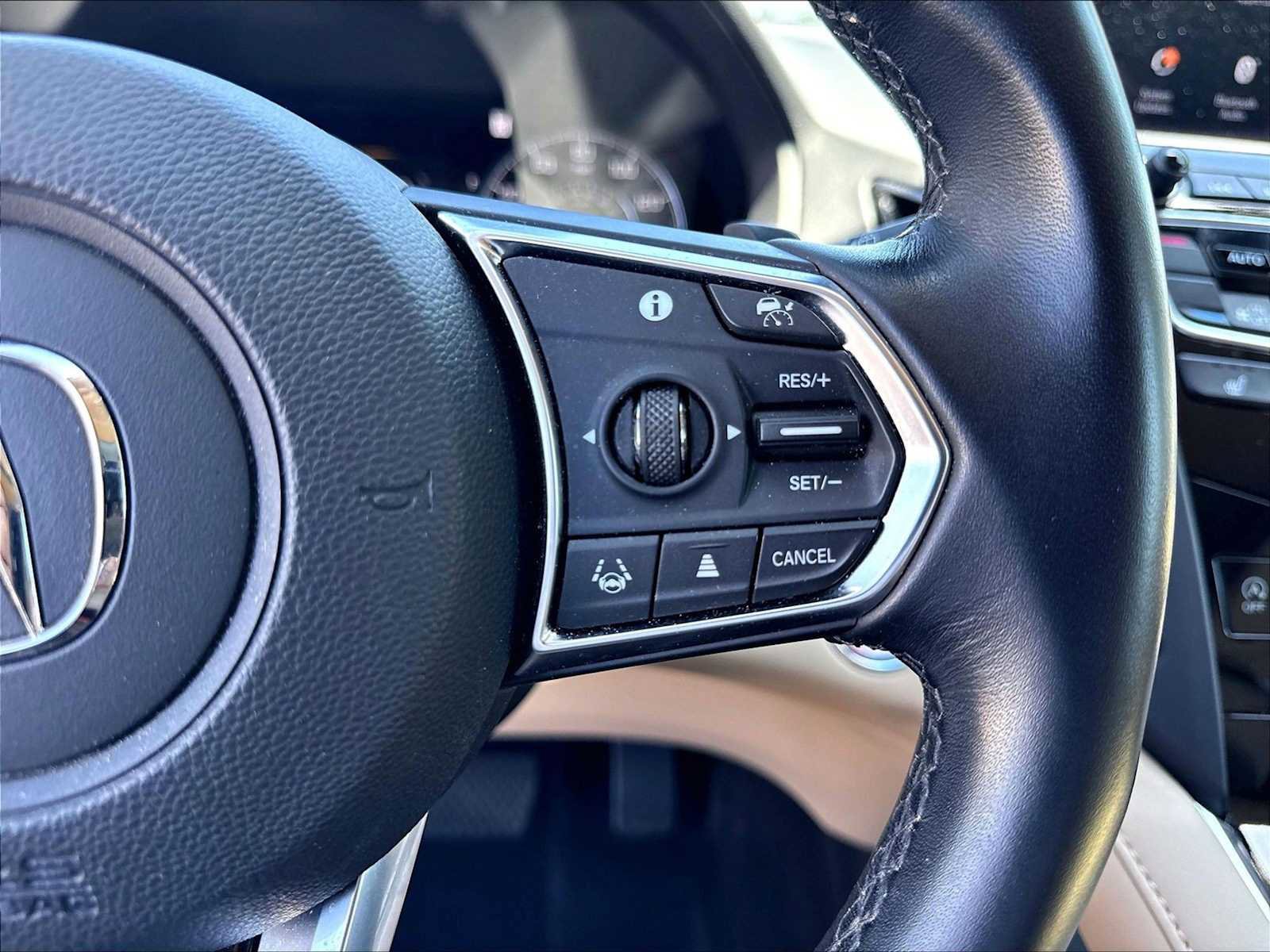 Used 2024 Acura RDX SH-AWD image 21