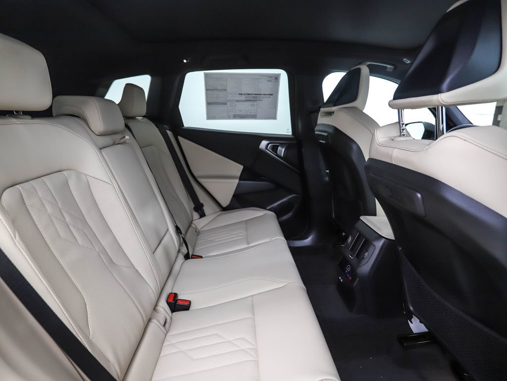 Used 2026 BMW X3 xDrive30 w/ Premium Package image 26