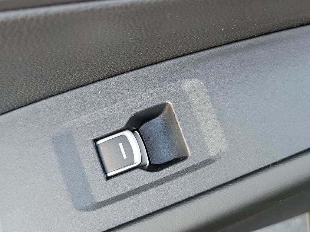 Certified 2024 Honda Accord EX image 15