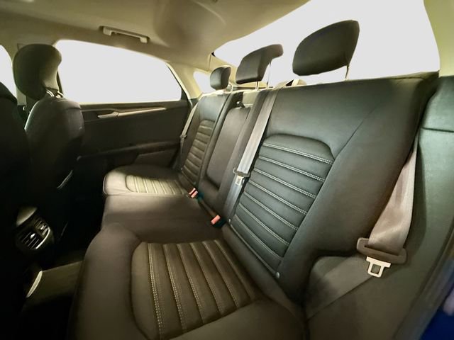 Used 2013 Ford Fusion SE FWD image 22