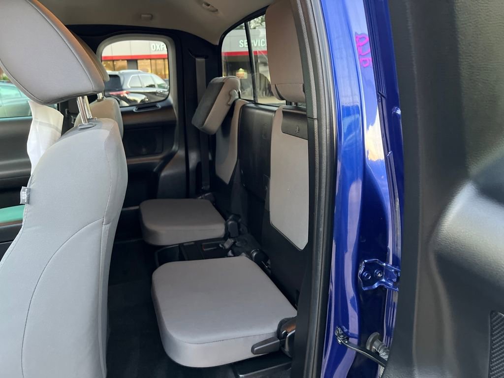 Certified 2023 Toyota Tacoma SR5 image 24