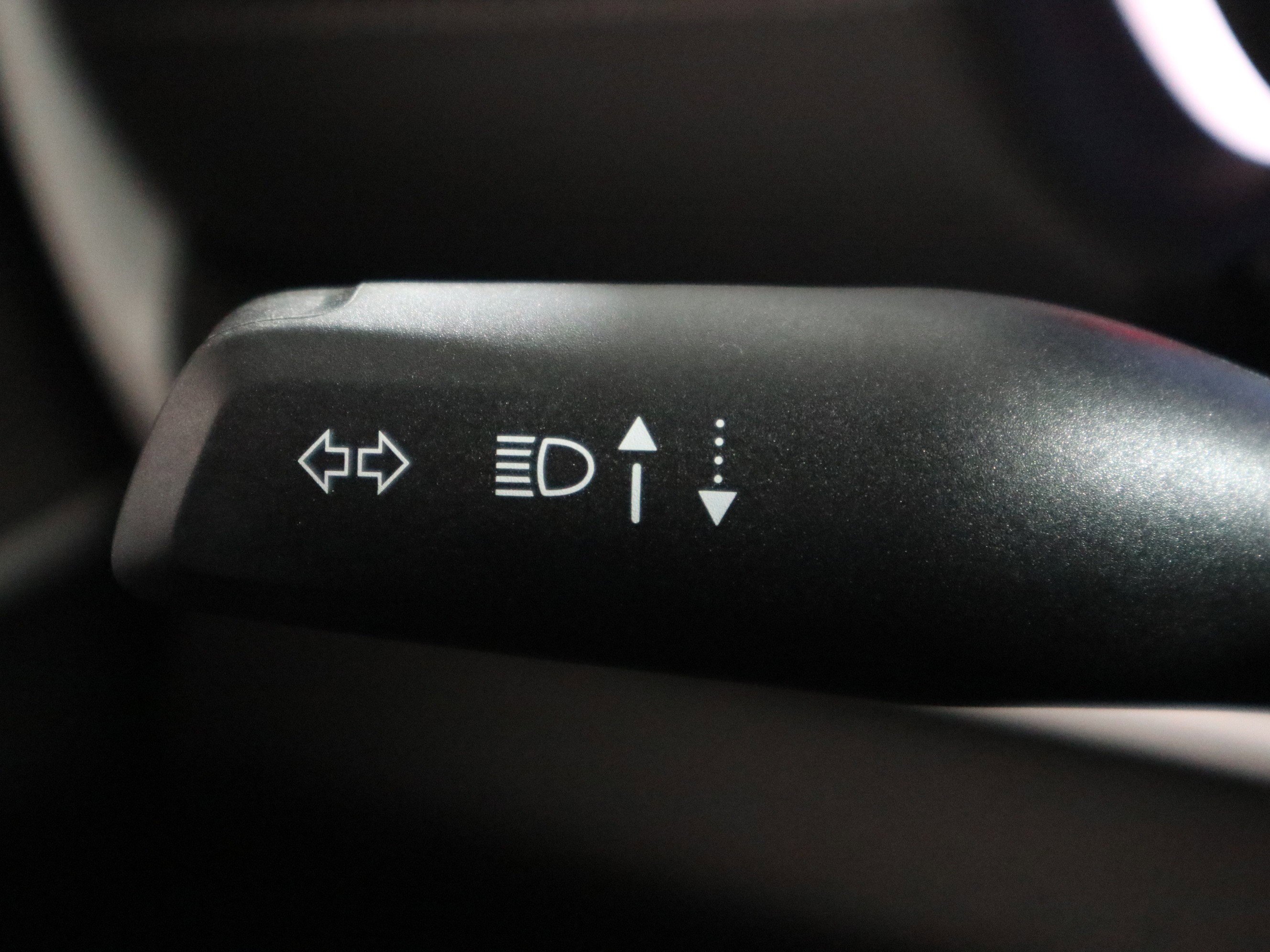 New 2025 Jeep Grand Cherokee Limited w/ Luxury Tech Group II image 30