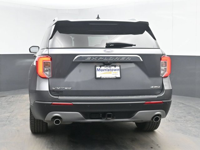 Used 2021 Ford Explorer Limited w/ Equipment Group 301A AWD/4WD image 13