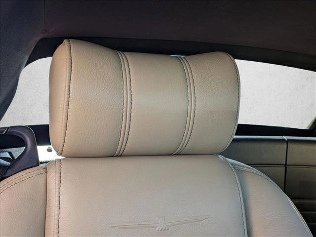 Used 2005 Ford Thunderbird image 16