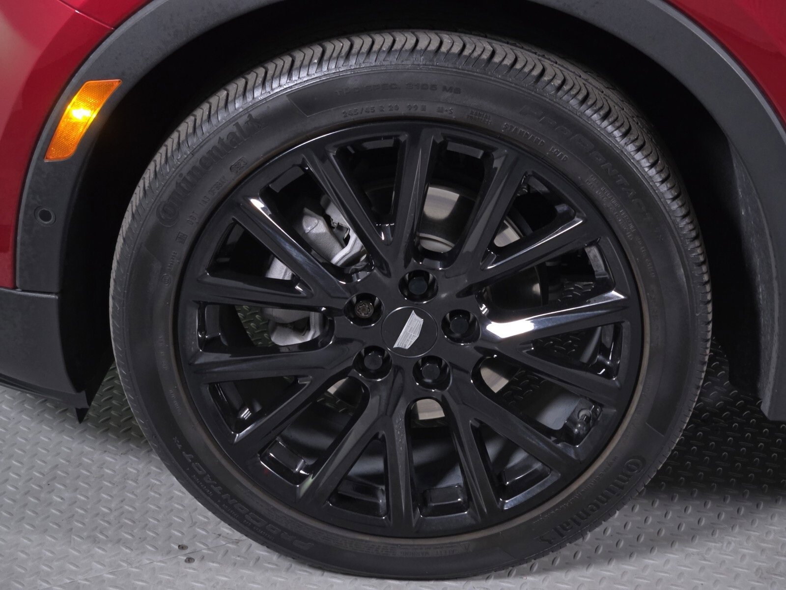 Used 2023 Cadillac XT4 Sport image 9