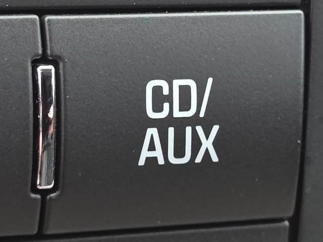 Used 2009 Chevrolet Impala LT FWD image 25
