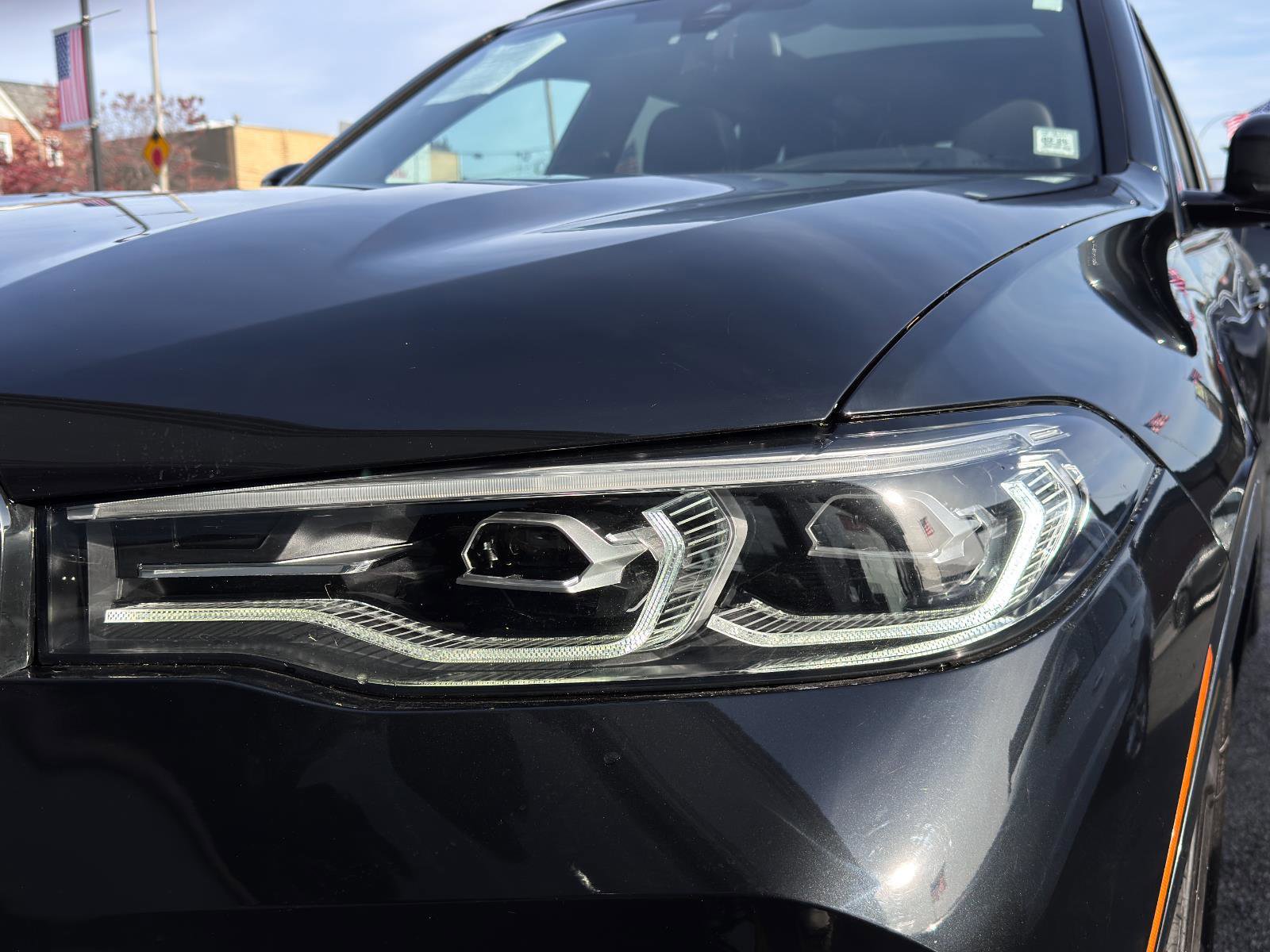 Used 2022 BMW X7 xDrive40i w/ M Sport Package image 11