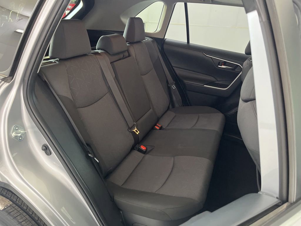 Used 2019 Toyota RAV4 XLE w/ Convenience Package AWD/4WD image 21