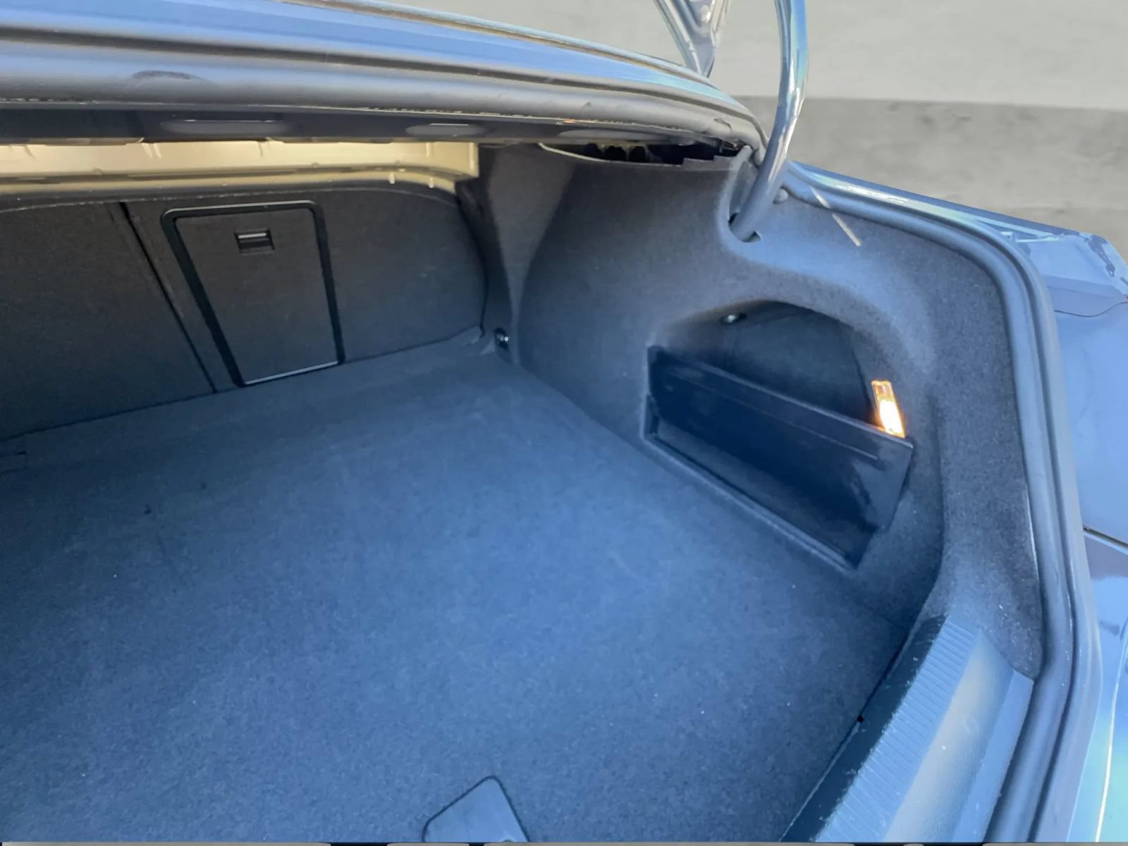 Used 2012 Volkswagen CC Lux Limited FWD image 47