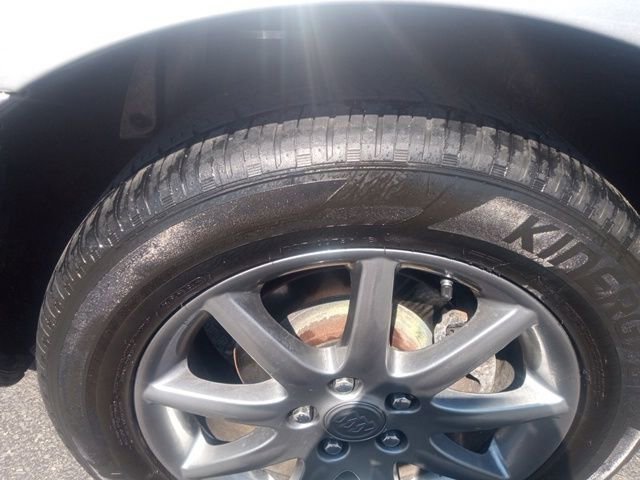 Used 2007 Buick Lucerne CXL w/ Luxury Package image 7