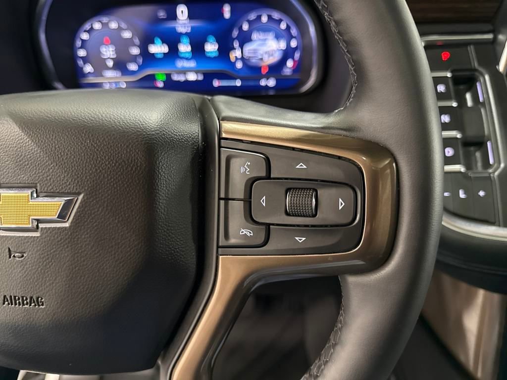 Certified 2024 Chevrolet Suburban High Country image 24