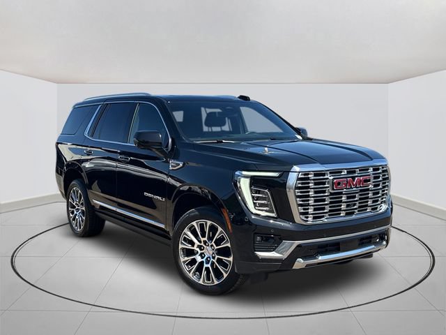 New 2026 GMC Yukon Denali w/ Sun & Power Step Package